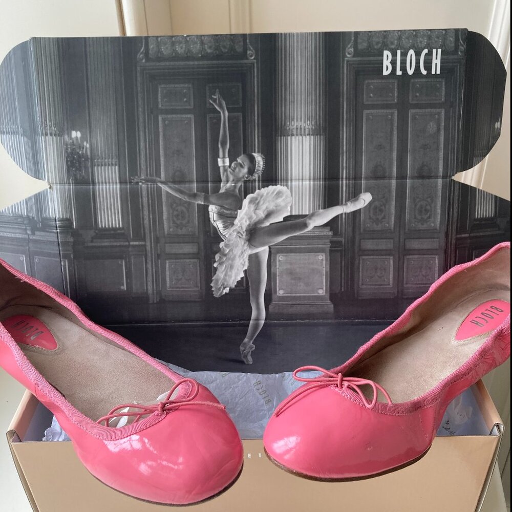 BLOCH pink patent leather ballet flats
